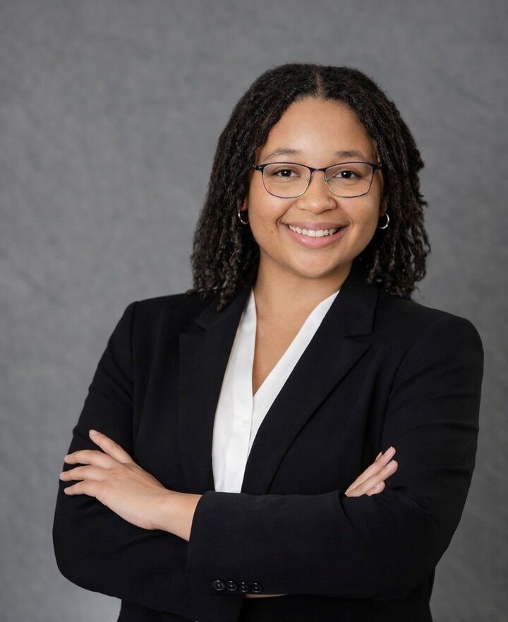 Tania Cooper,  in Lansing, Professionals