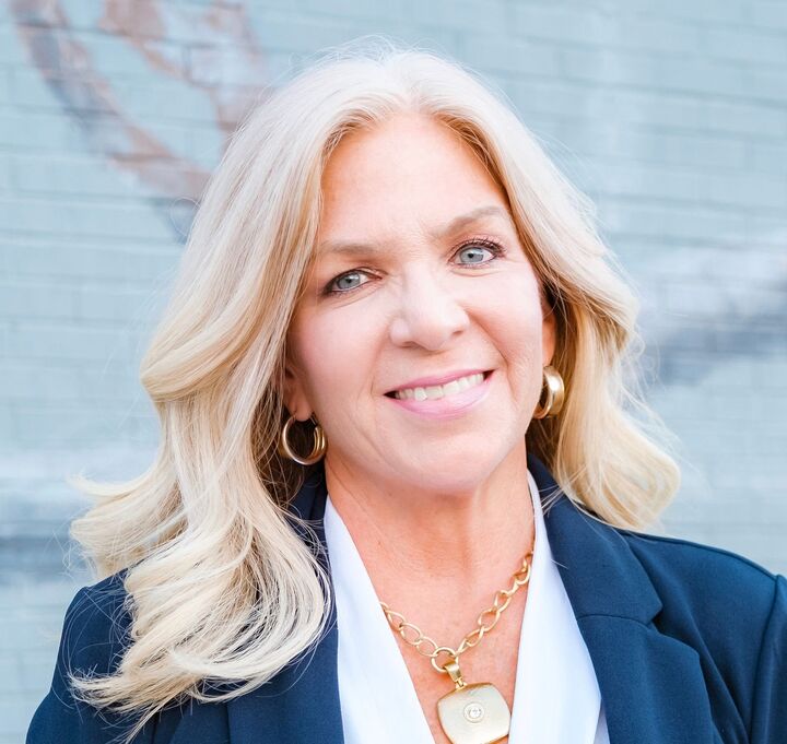 Kathie Hogg, Real Estate Salesperson in Glen Allen, Napier Realtors ERA