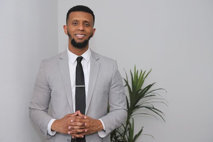 Tahir Curry, Real Estate Salesperson in Port Saint Lucie, Paradise