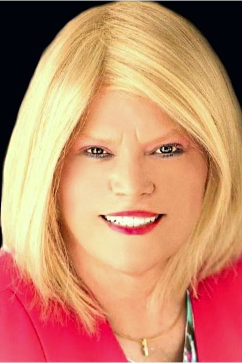 Anita Lanctot, Real Estate Salesperson in Birmingham, Professionals