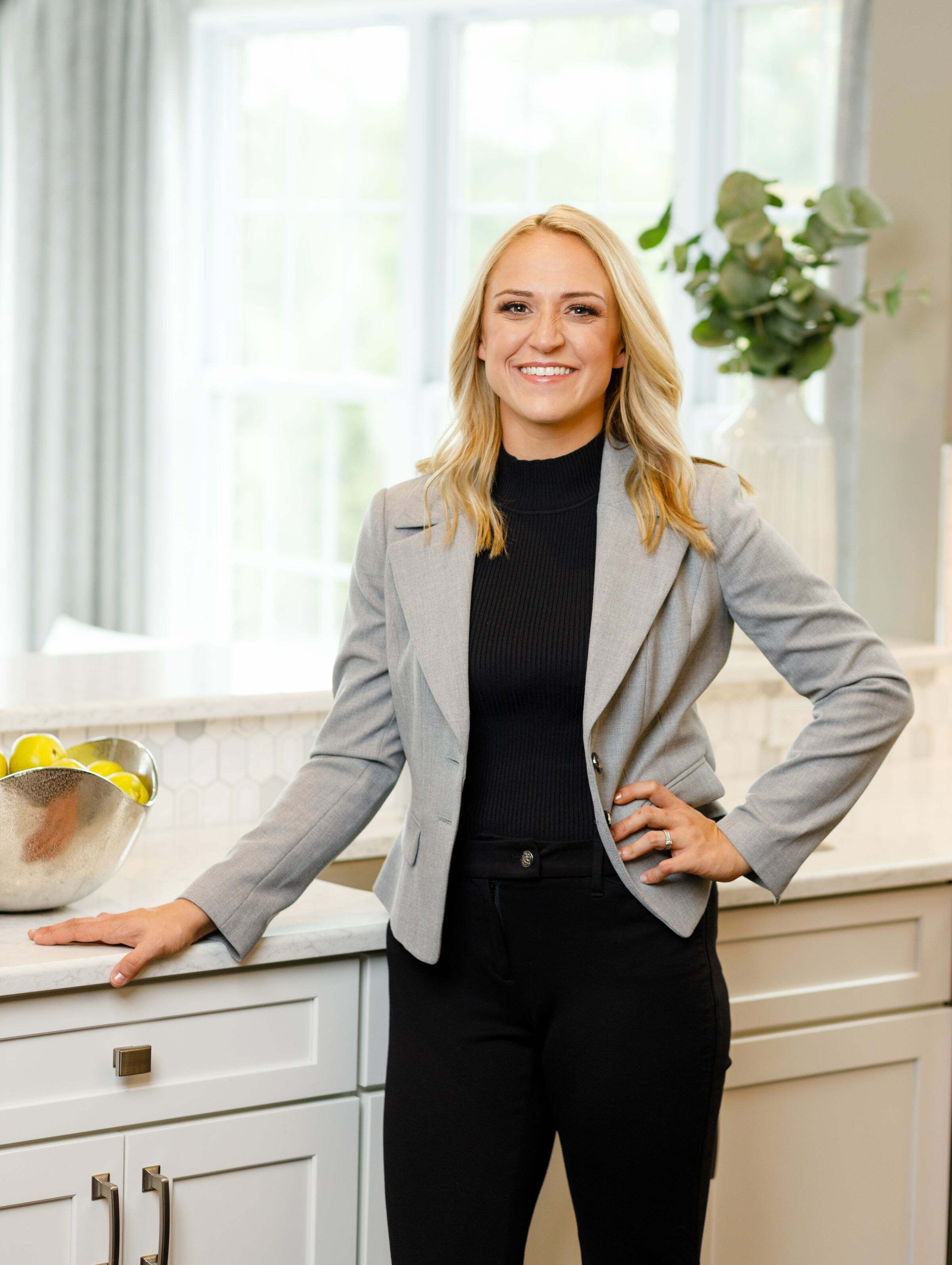 Karissa O'Neill, Real Estate Salesperson in Northville, Curran & Oberski
