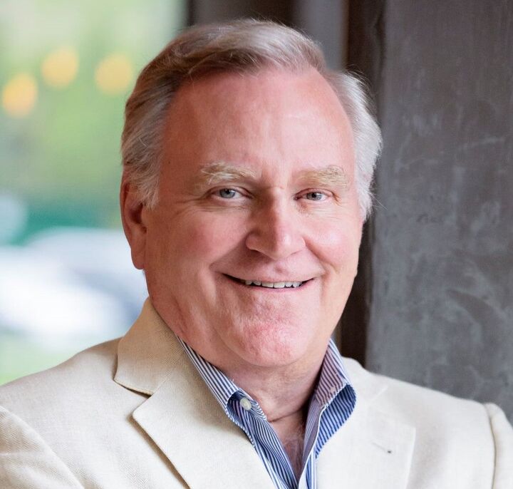 Tom Hatfield, Real Estate Broker in Leawood, Kansas City Homes