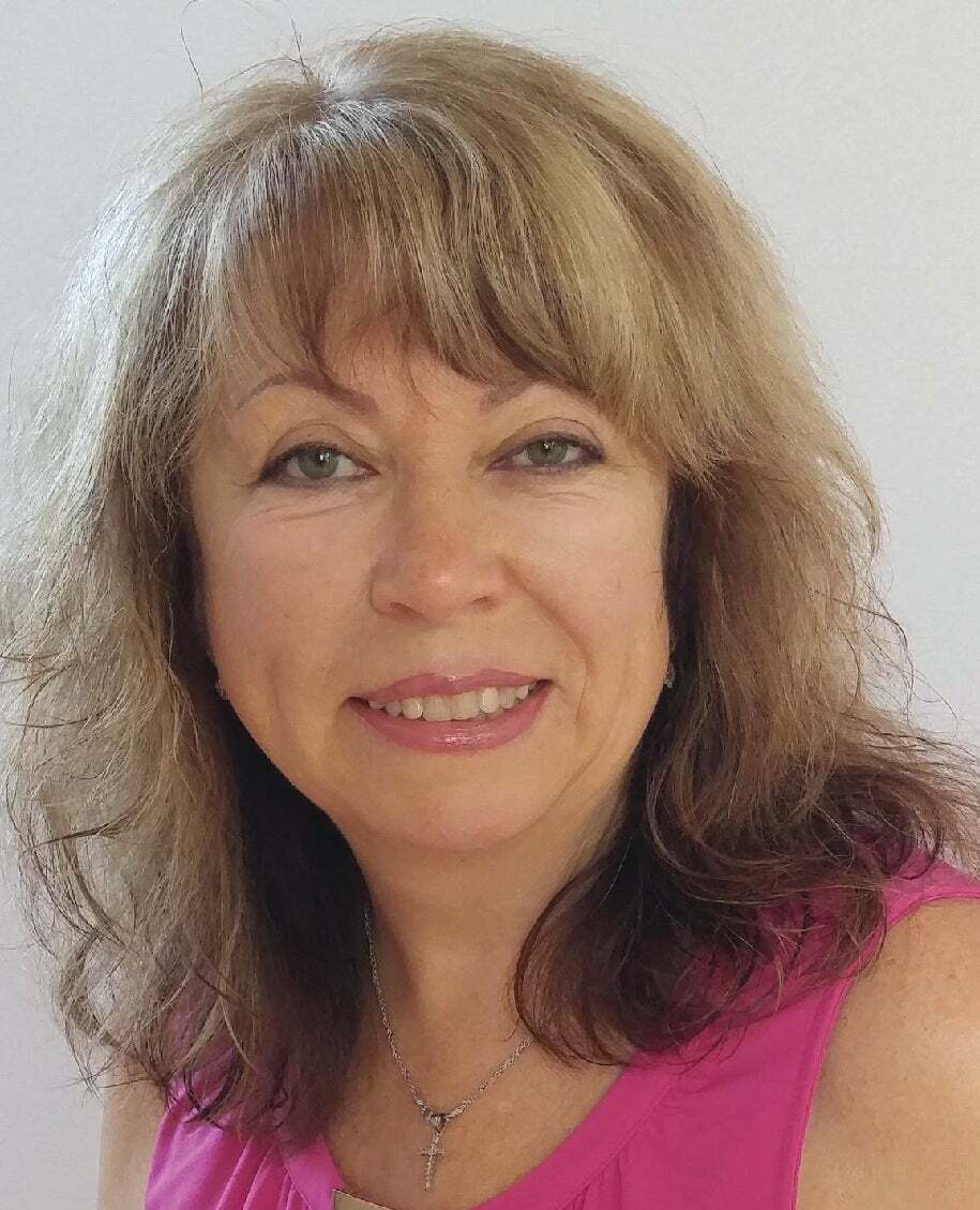 Irena Komova, Real Estate Salesperson in Venice, Schmidt Real Estate