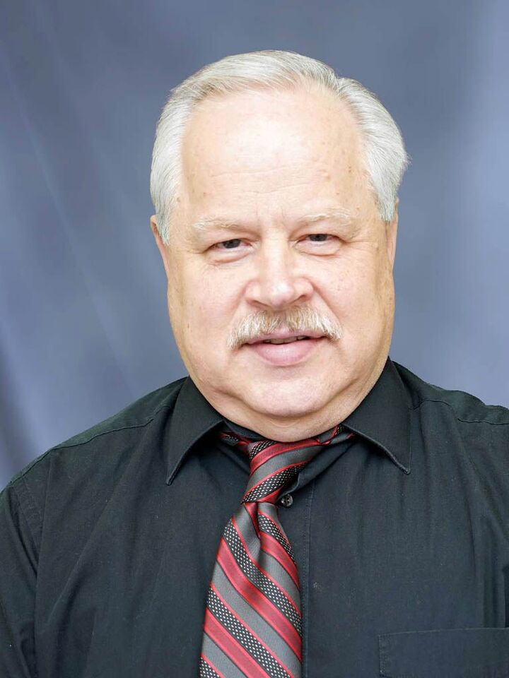 Ralph Gleitz, Real Estate Broker in Roscoe, Affiliated