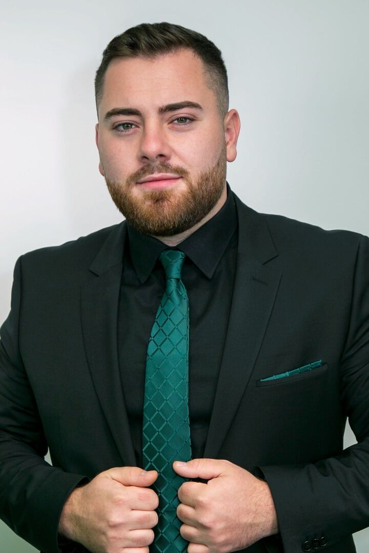 Sargis Kaurmajyan, Real Estate Salesperson in Glendale, Hallmark Realty