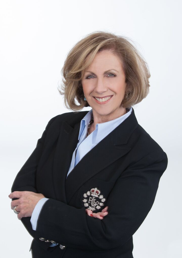 Gina Ghione, Real Estate Salesperson in Lyndhurst, Venture Real Estate