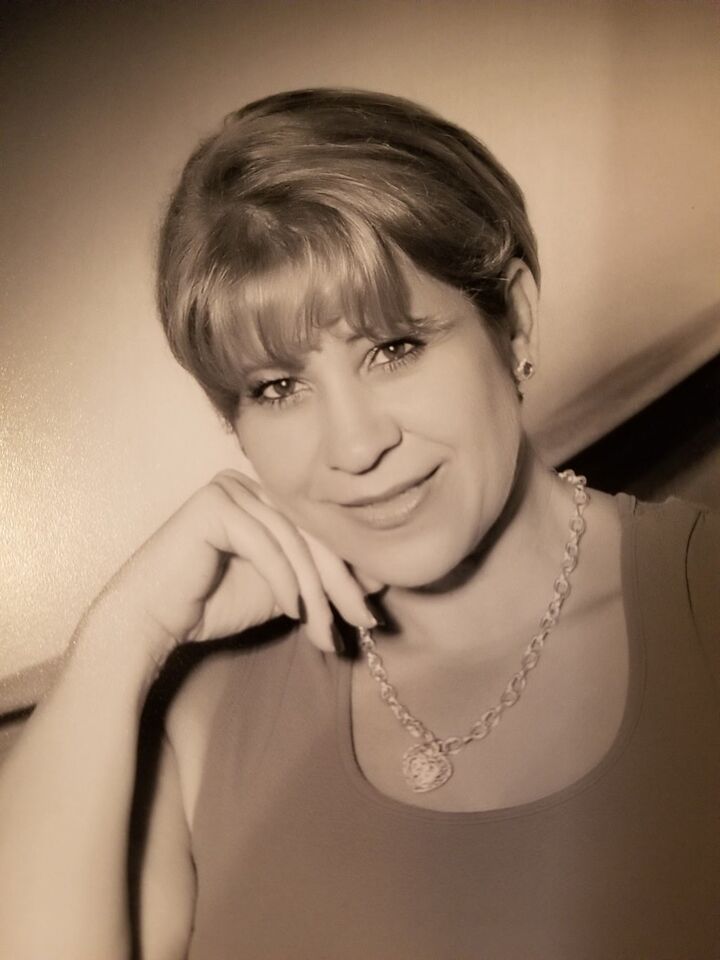 Isis Gomez, Real Estate Salesperson in Naples, ERA Real Solutions Realty