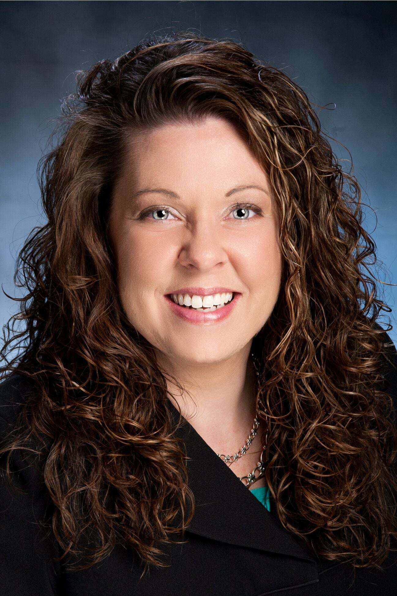 Jaimie Steward, Sales Associate in Lansing, Professionals