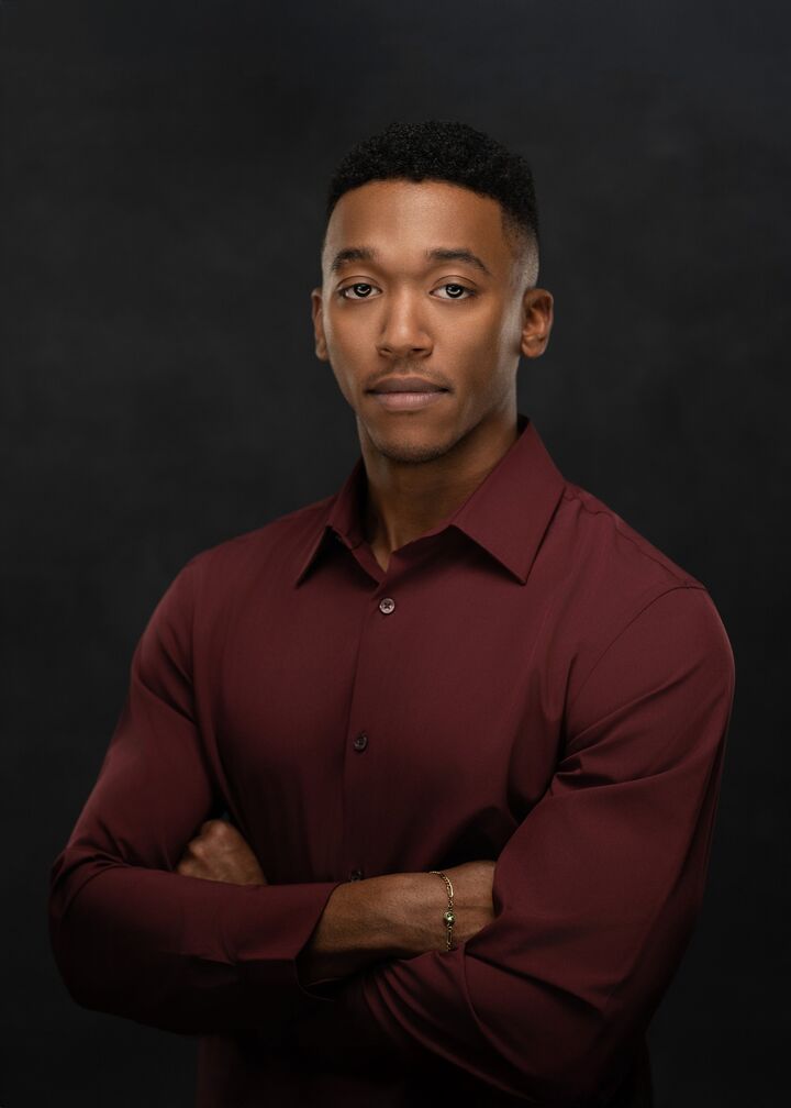 Jalen Harris,  in Shelby Township, Professionals