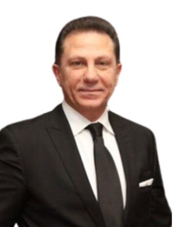 James Sagmani,  in Sterling Heights, Professionals