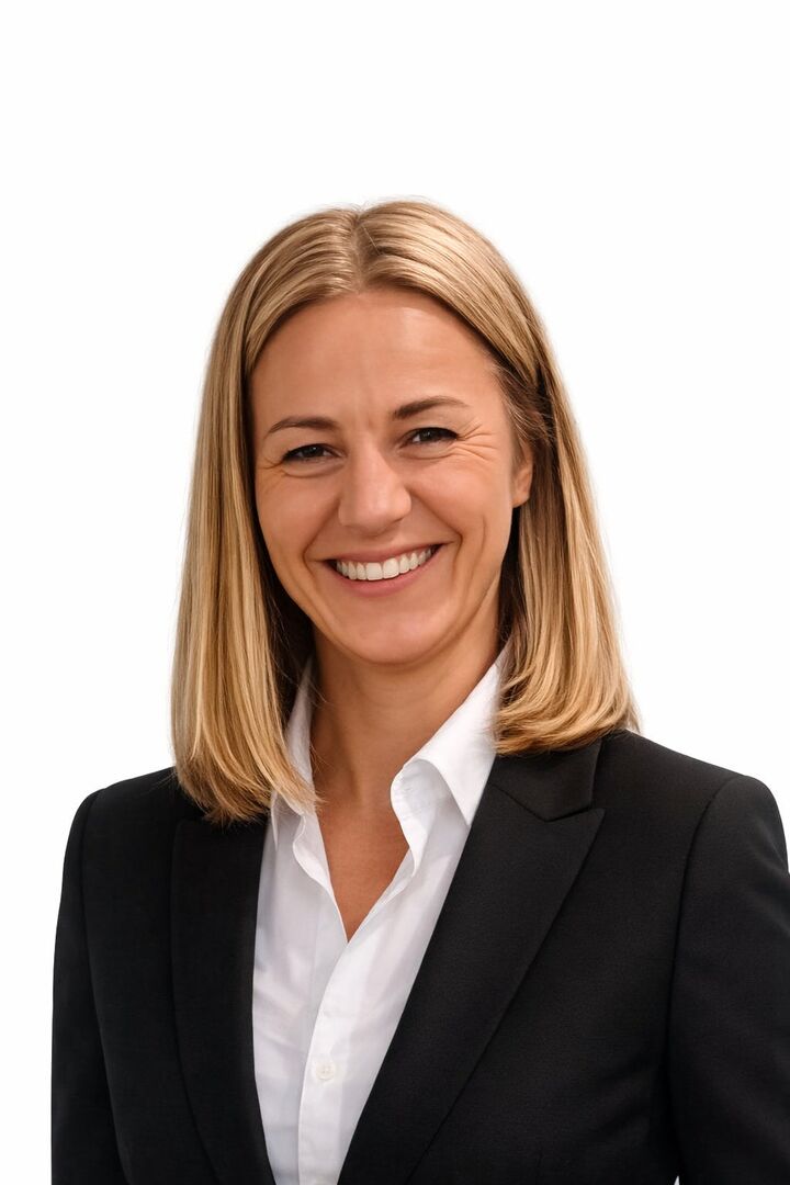 Anna Jedraszek,  in Huntley, New Heritage