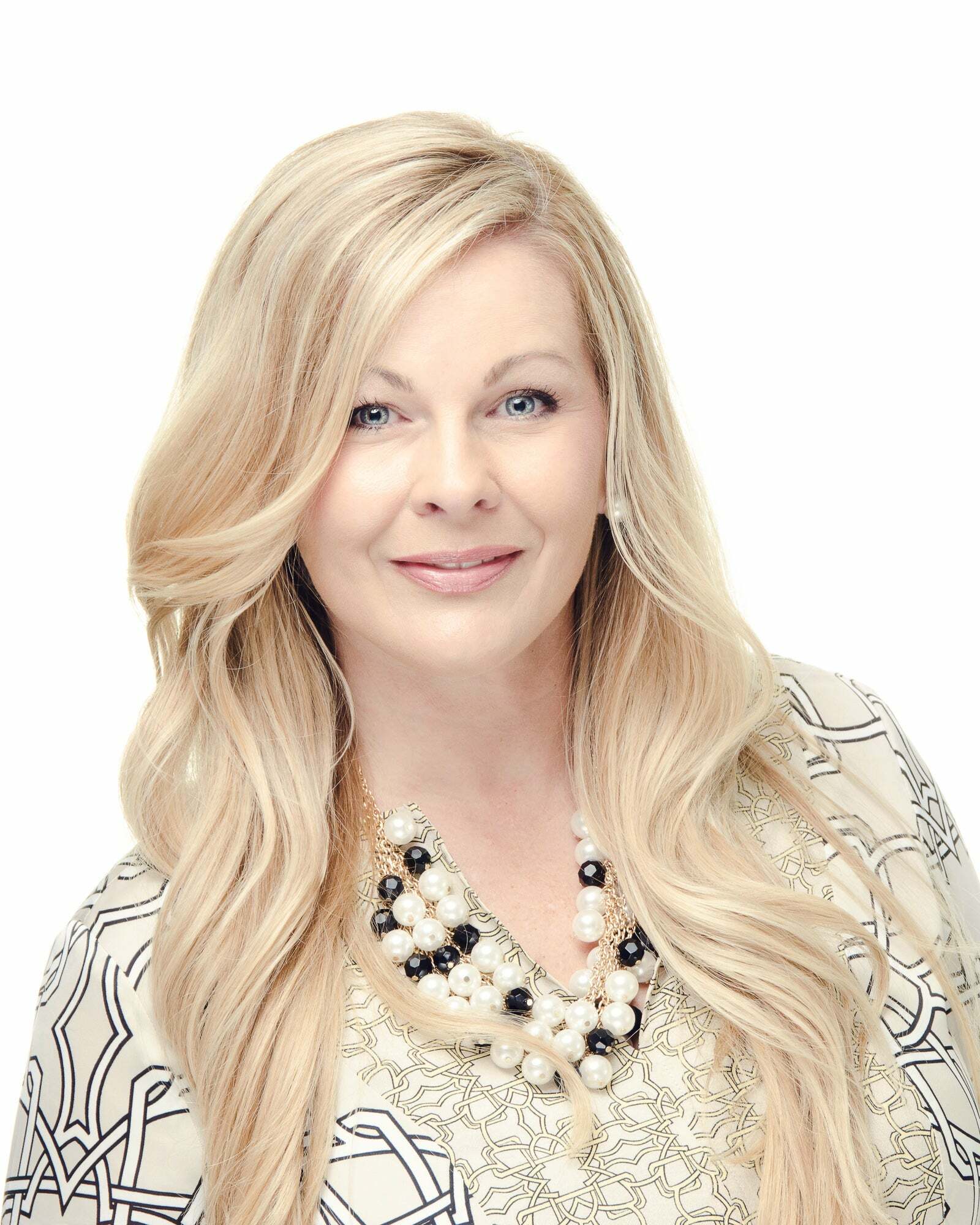 Jeanne Jones, Real Estate Salesperson in Tampa, Circle