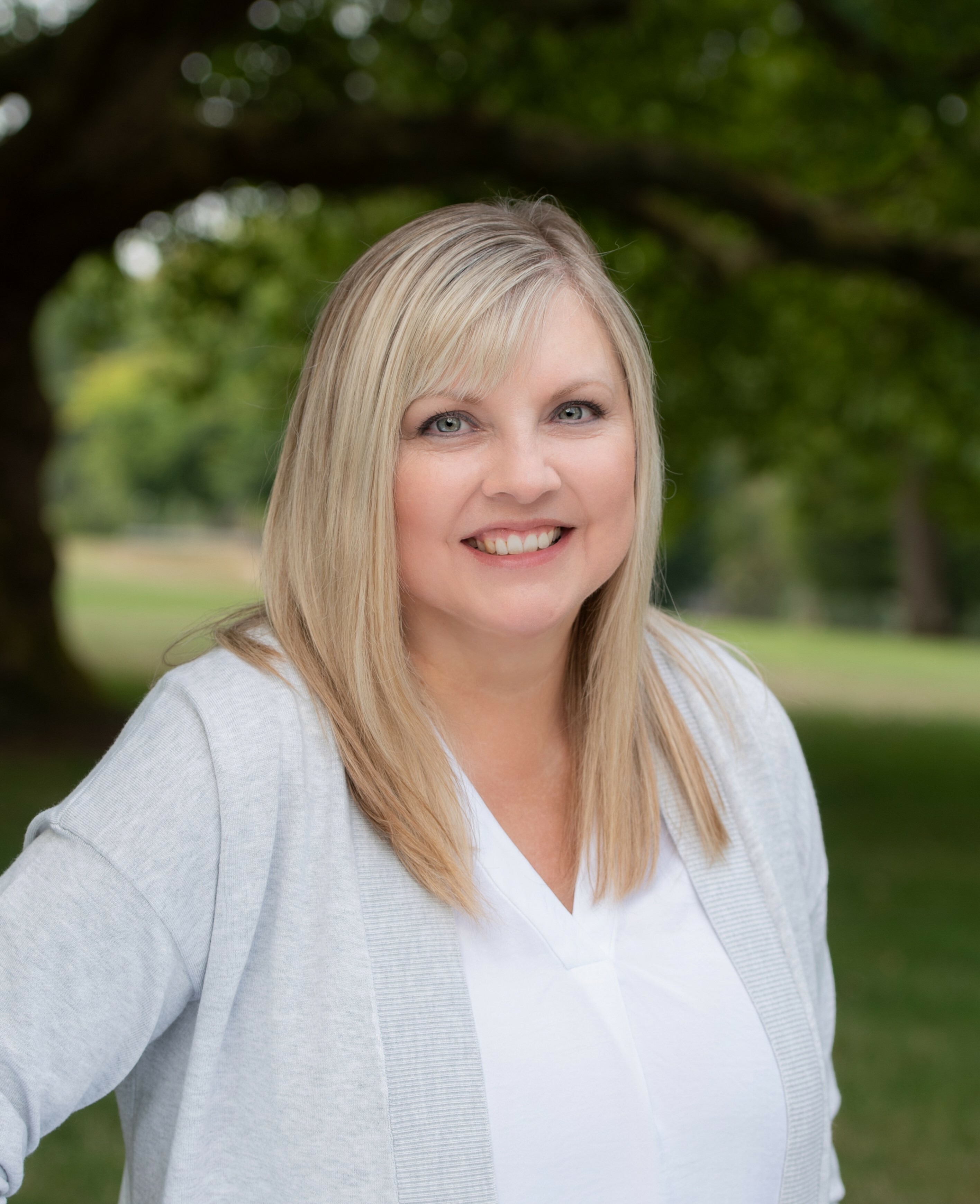 Theresa Fletcher, REALTOR® | BROKER in Kelso, Windermere