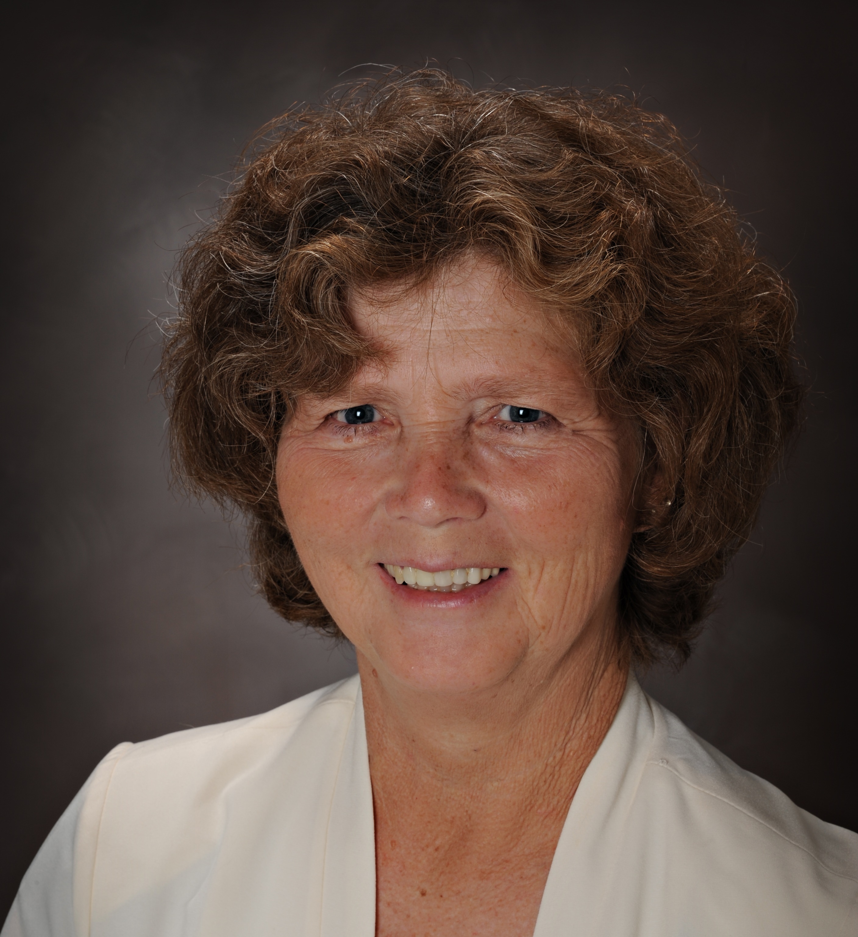 Debra Van Syoc, Cornerstone KS in Wichita, Heritage 1st Realty