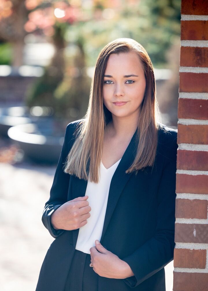 Destiny Hoops, Real Estate Salesperson in Springfield, Heritage