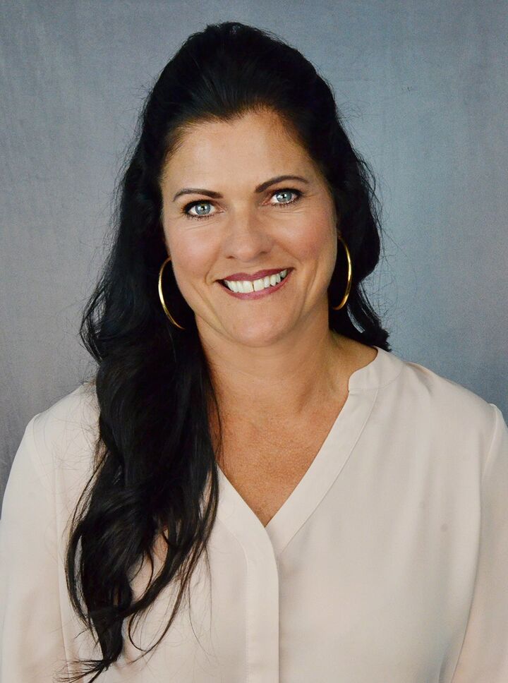 Heidi Maynard, Real Estate Salesperson in Apollo Beach, Beggins Enterprises