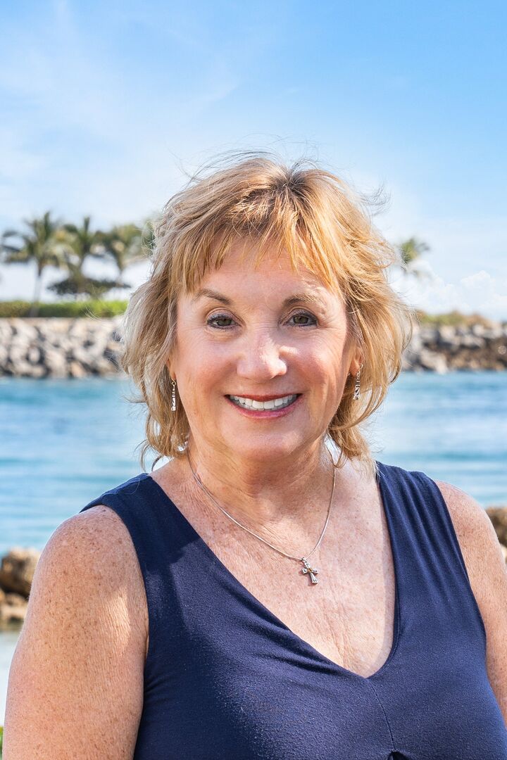 Diana Rodriguez, Sales Associate in Jupiter, Atlantic Shores Realty Expertise ERA Powered