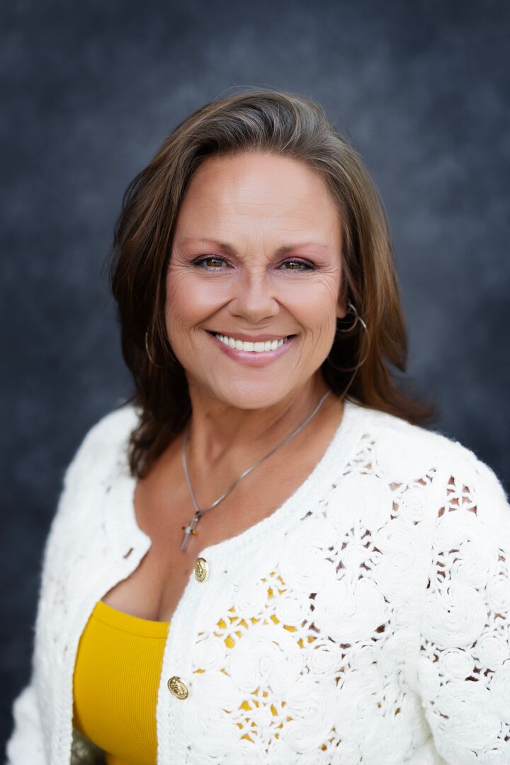 Brenda Sackett, Real Estate Salesperson in Bentonville, Harris McHaney & Faucette