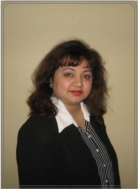 Narini Rampersaud, Sales Representative in Toronto, CENTURY 21 Canada