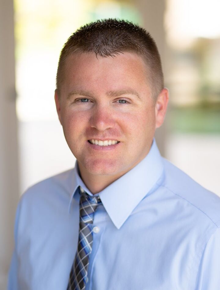 Jesse Irwin, Real Estate Broker in Kennewick, Tomlinson