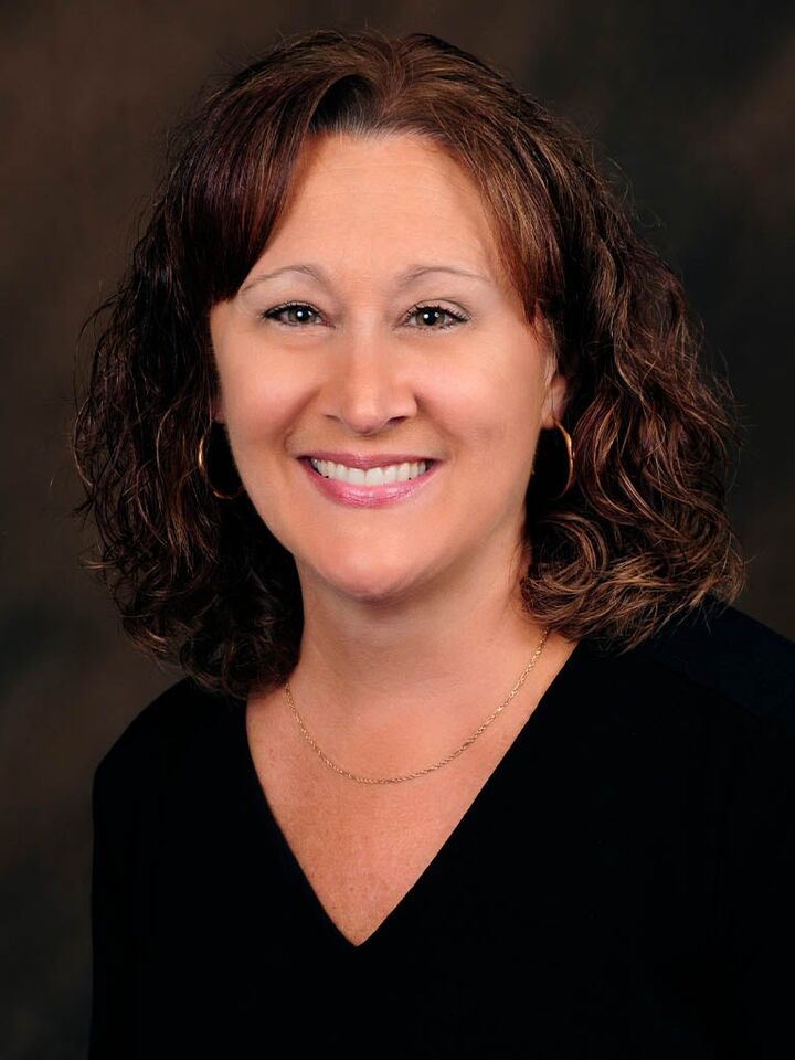 Eileen Urso, Real Estate Salesperson in Fitchburg, Affiliated