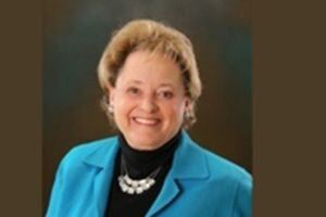 Mary Williams,  in Fredericksburg, Elite