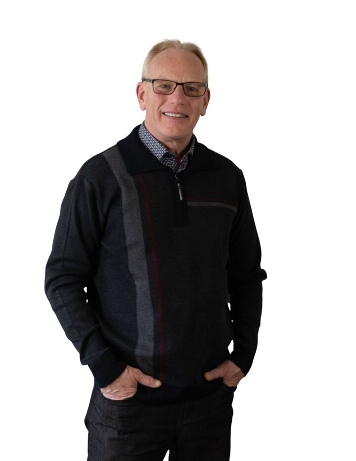 Steve Sararas,  in Exeter, Coldwell Banker Dawnflight Realty