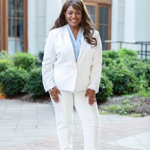 Regina Burton, Real Estate Salesperson in Natchitoches, Rhodes Realty