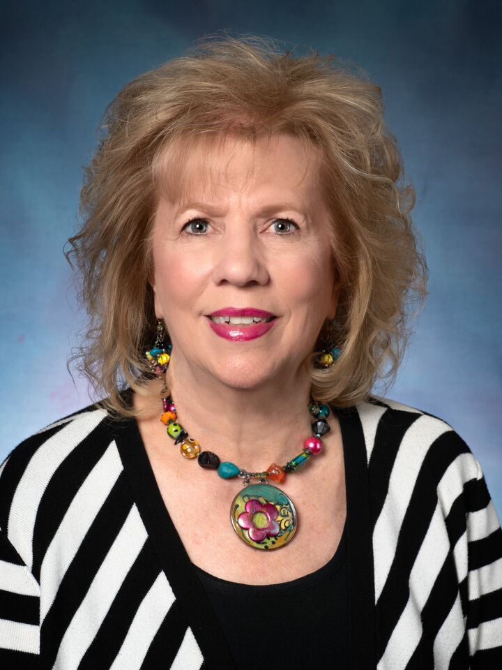 Patty Knight, Real Estate Salesperson in Abilene, Senter, REALTORS(R)