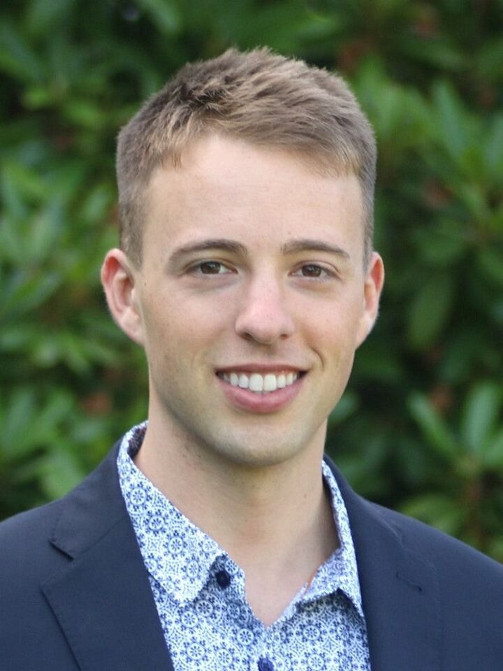 Ryan Lensegrav, Real Estate Salesperson in Seattle, RSVP Brokers ERA