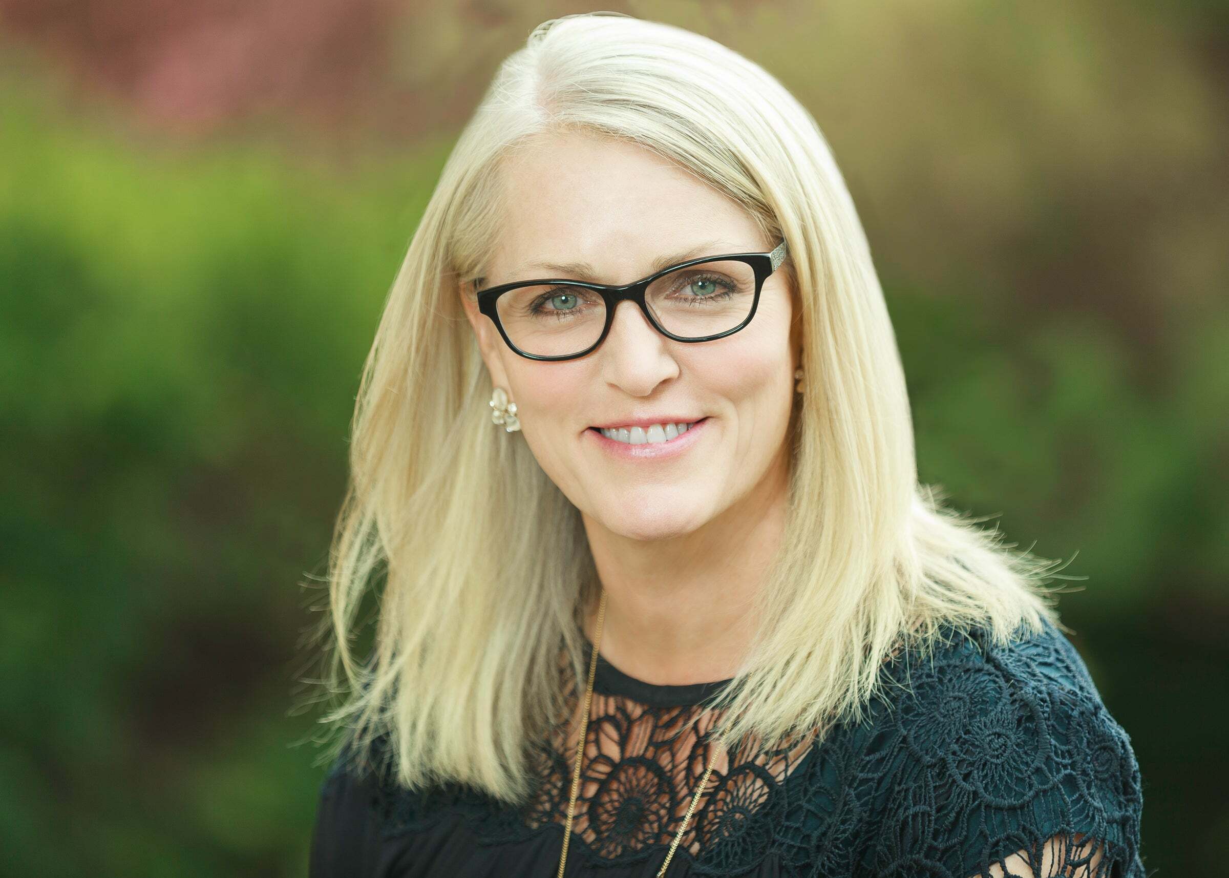 Shelly Mathie, Real Estate Salesperson in Lehi, Momentum