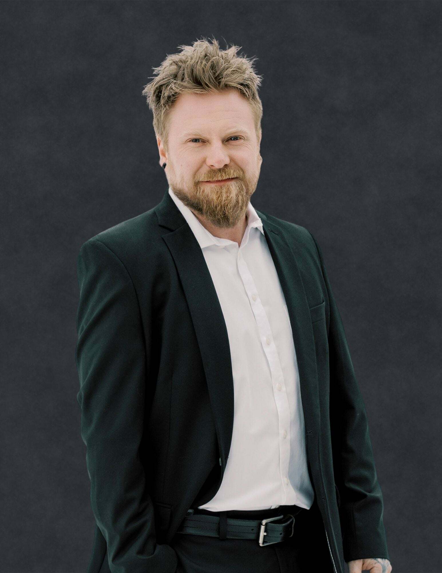 Brandt Laughnan, Real Estate Salesperson in Schofield, Action