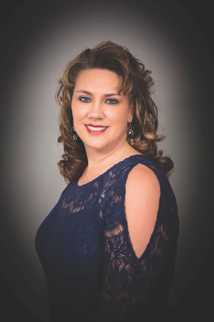 Kimberly Martin, Real Estate Broker/Owner in High Point, Total Real Estate Solutions