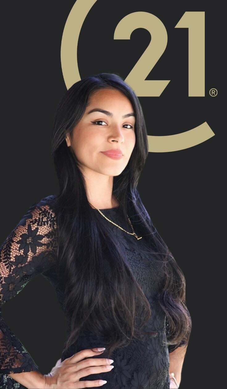 Laura Oliver, Real Estate Salesperson in Hanford, Jordan-Link