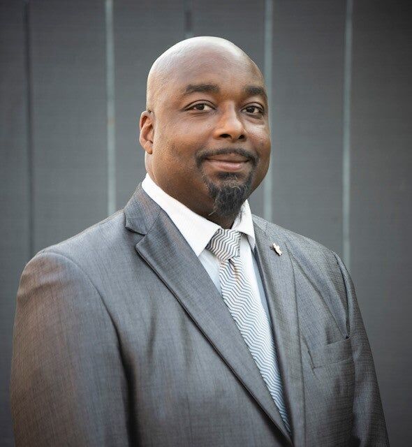 Albert Moore, Real Estate Salesperson in Sewell, Maturo