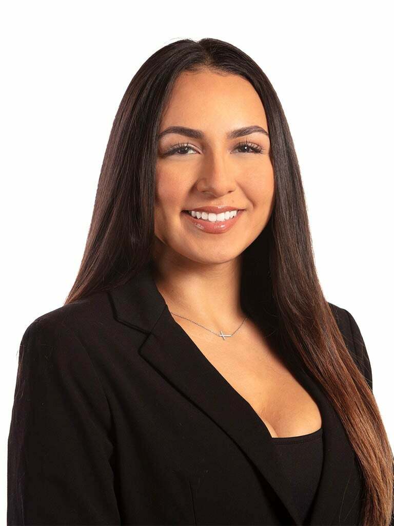 Valeria Medina, Real Estate Salesperson in San Diego, Affiliated