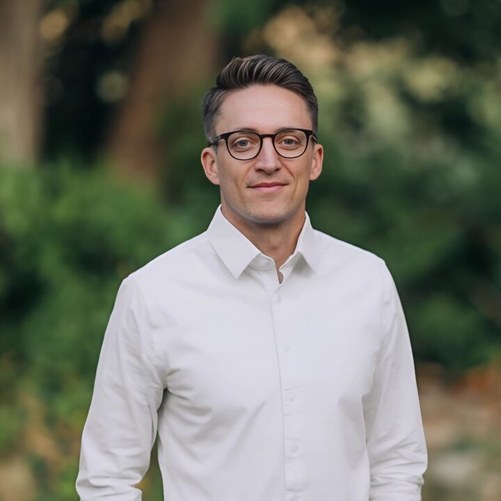 Casey Stearns, Real Estate Salesperson in Lehi, Momentum