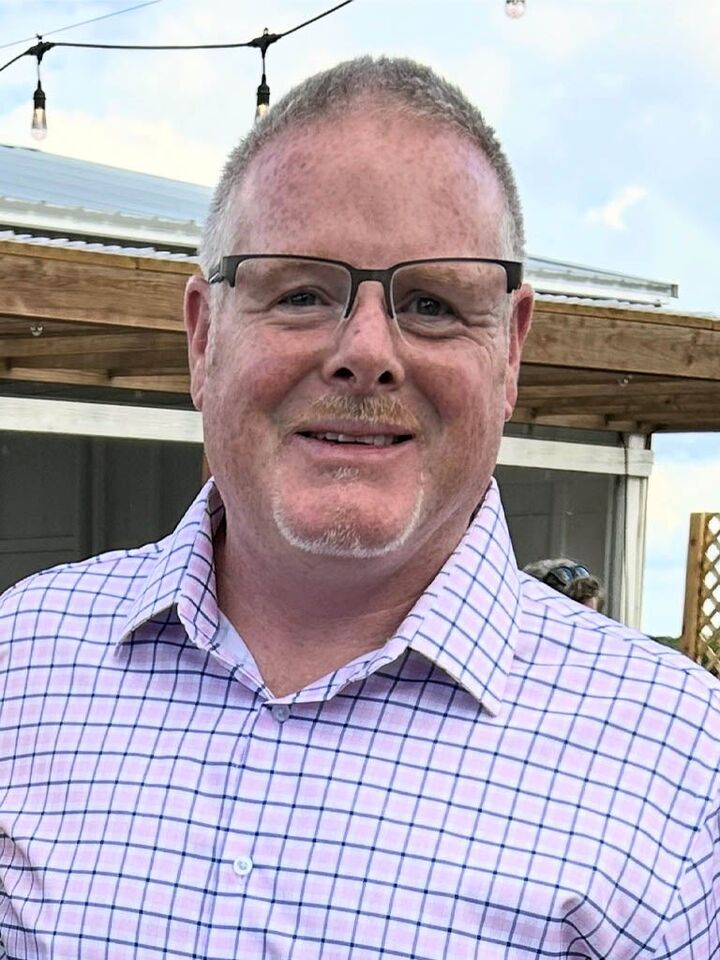 Mike Dunlavy, Real Estate Salesperson in Janesville, Affiliated
