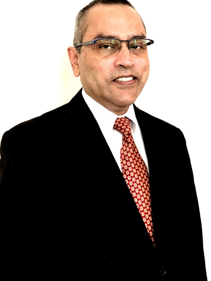 Raja Karipineni, Real Estate Salesperson in San Jose, Masters
