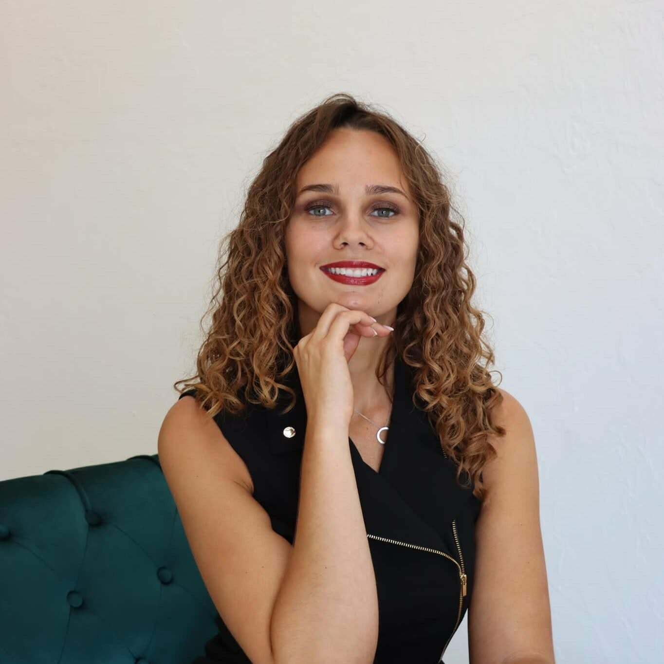 Ashley Brightman, Real Estate Salesperson in Punta Gorda, Sunstar Realty
