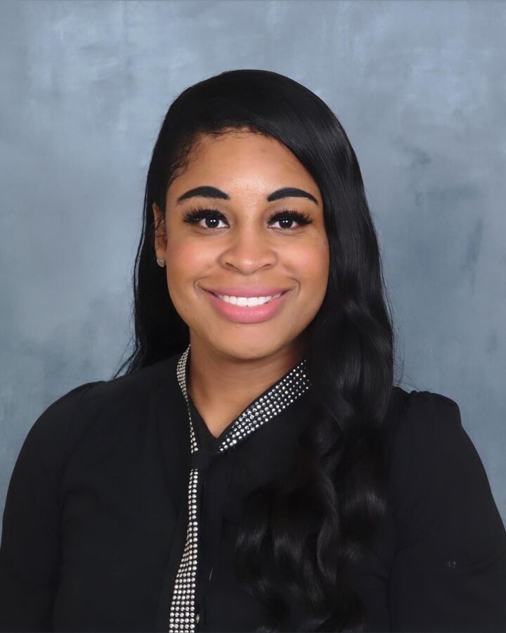 Chiquita Beam, Real Estate Broker in Winston Salem, ERA Live Moore