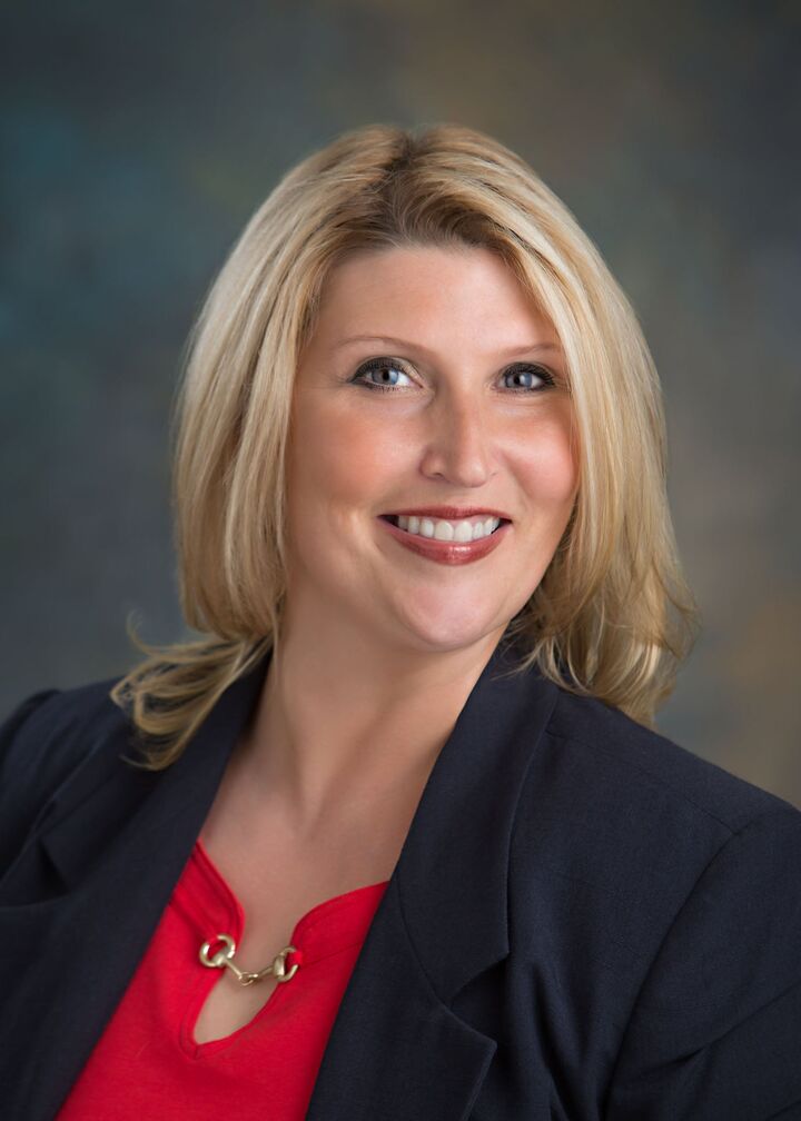 Holly Brannen, Real Estate Salesperson in Crystal River, ERA American Suncoast