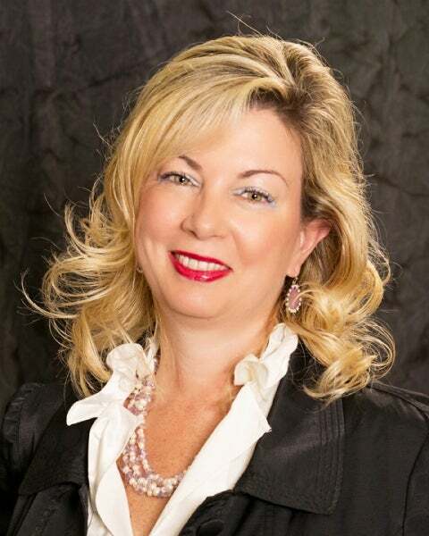 Kellye Coltharp, Real Estate Salesperson in Fort Mill, First Choice