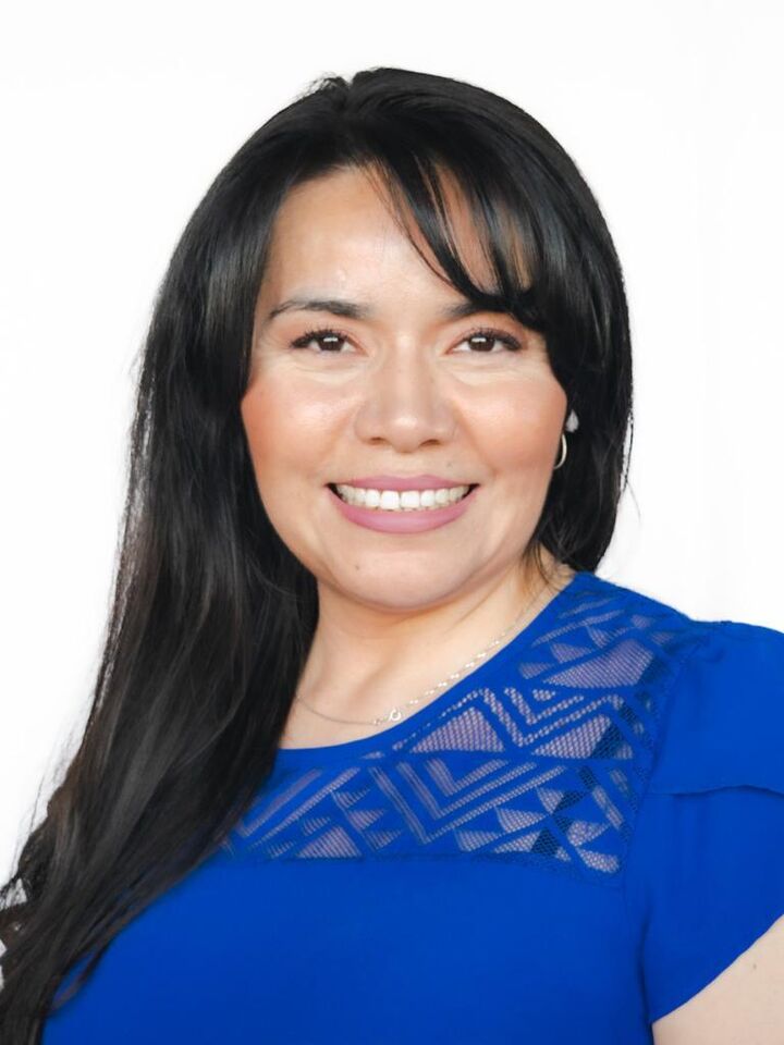 Nancy Valtierra, Real Estate Salesperson in Apple Valley, Home Source