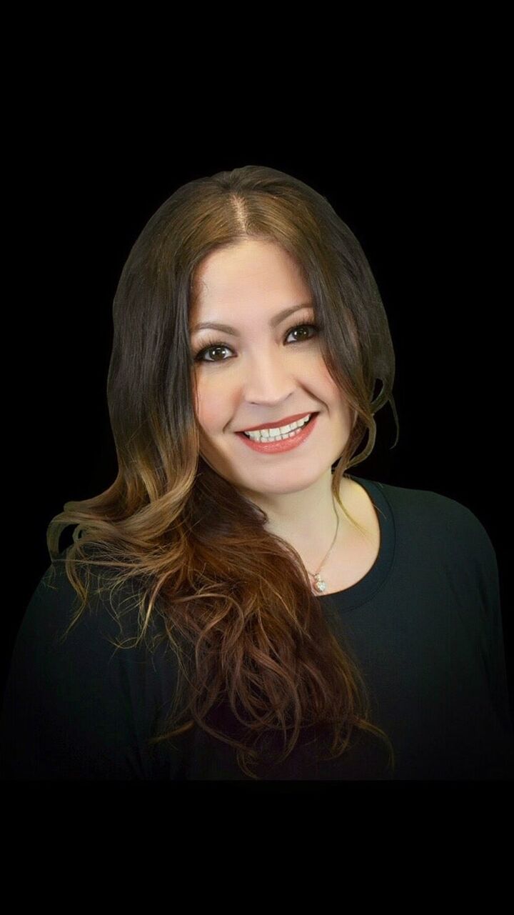 Emma Medina, Real Estate Salesperson in Ontario, Blackstone Realty