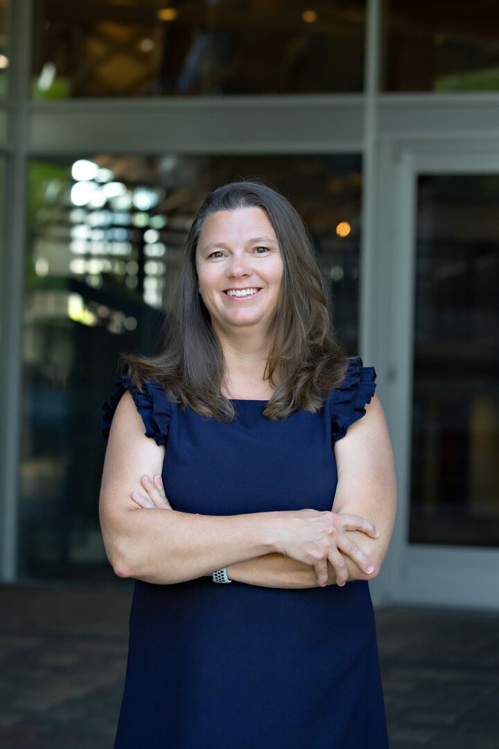 Karen Carpenter,  in Fredericksburg, Elite