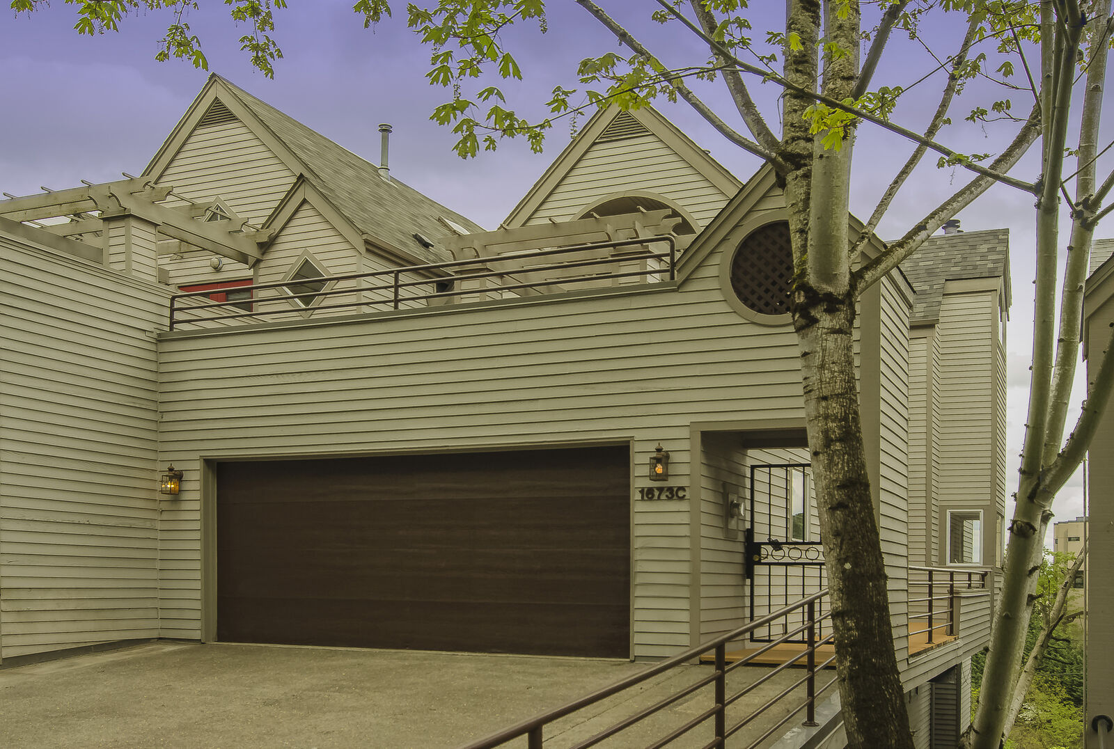 Property Photo:  1673 SW Montgomery Dr C  OR 97201 
