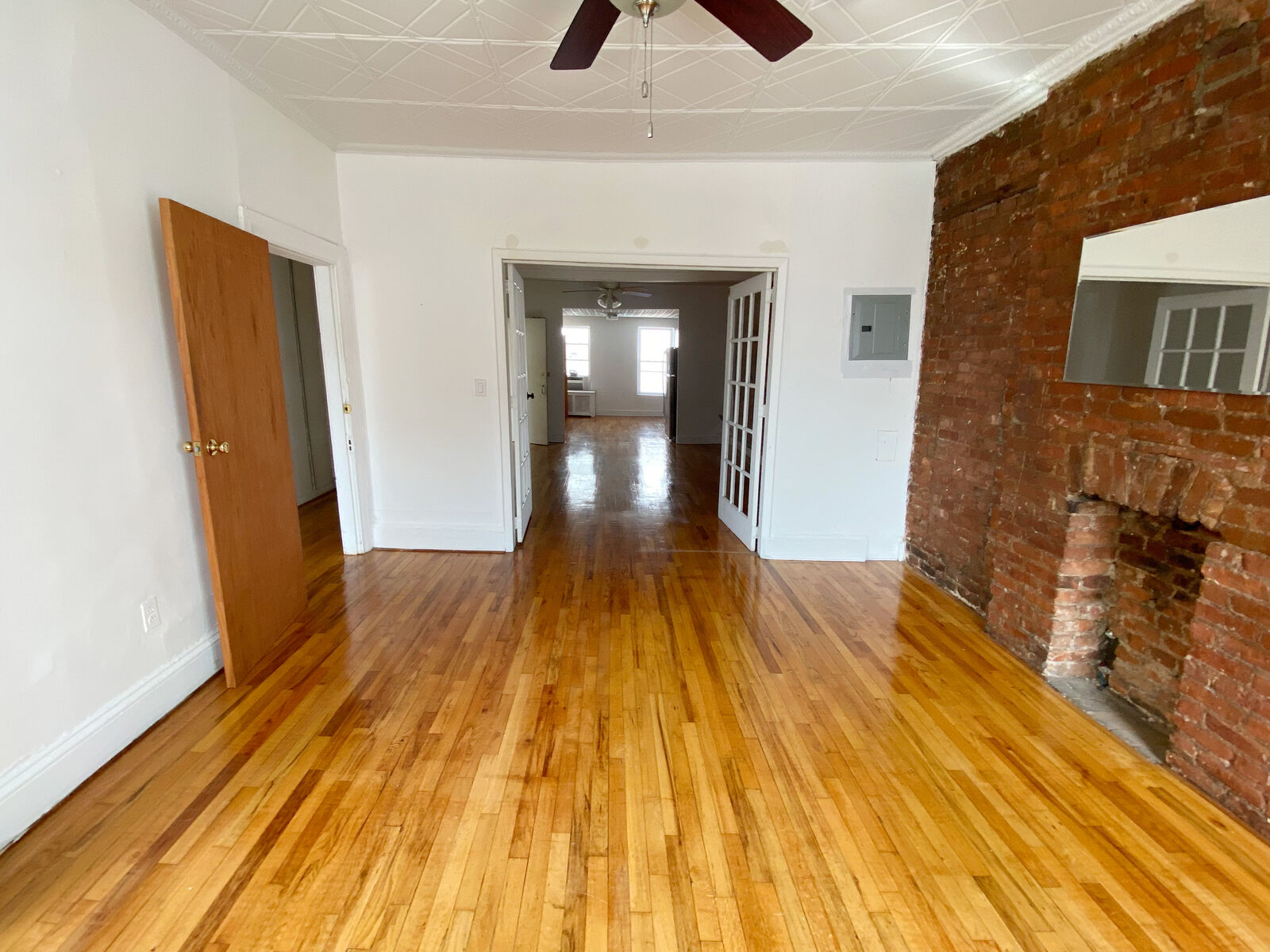 Property Photo:  504 Court Street 3 NY 11231 