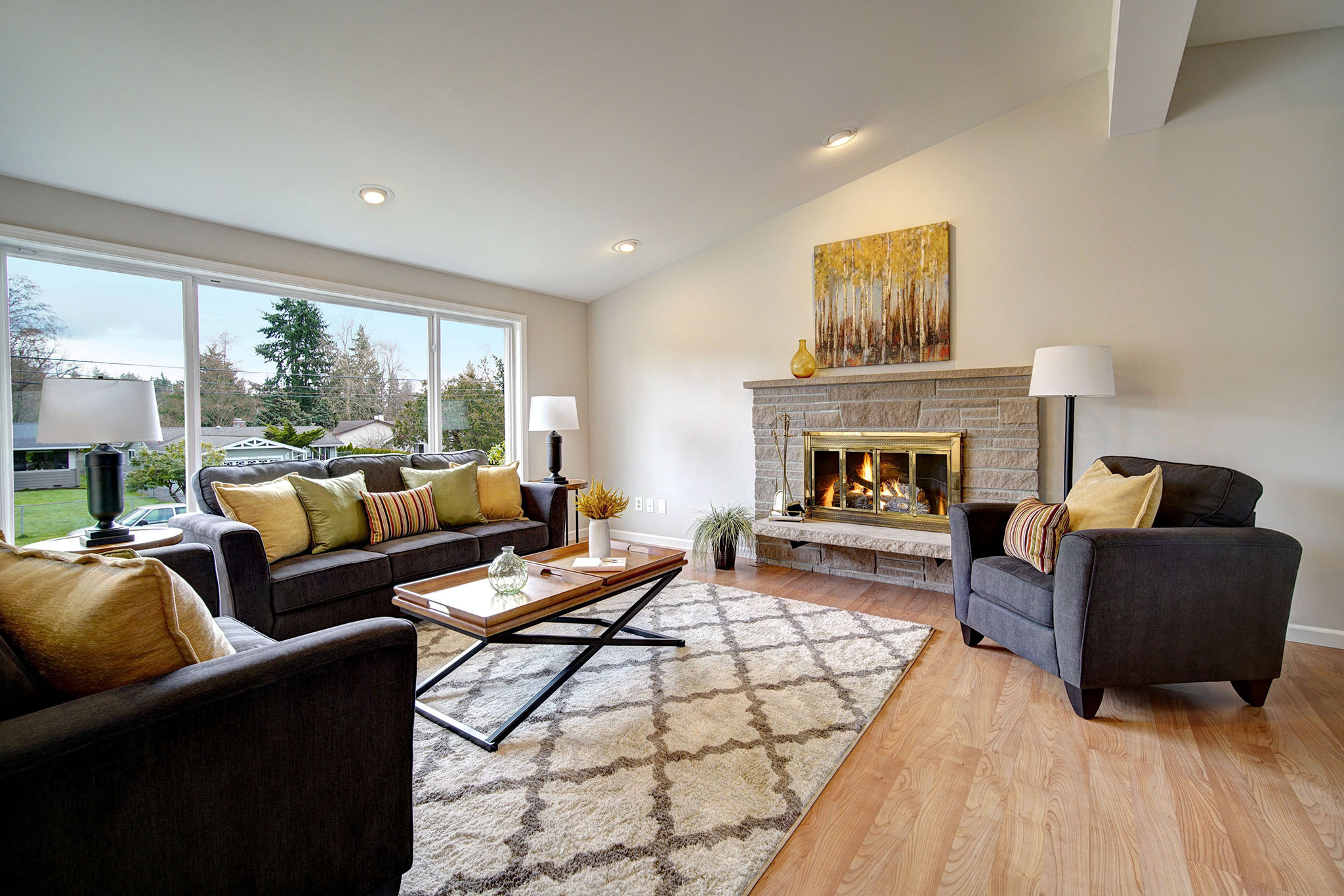 Property Photo: 13325 17th Avenue NE WA 98125