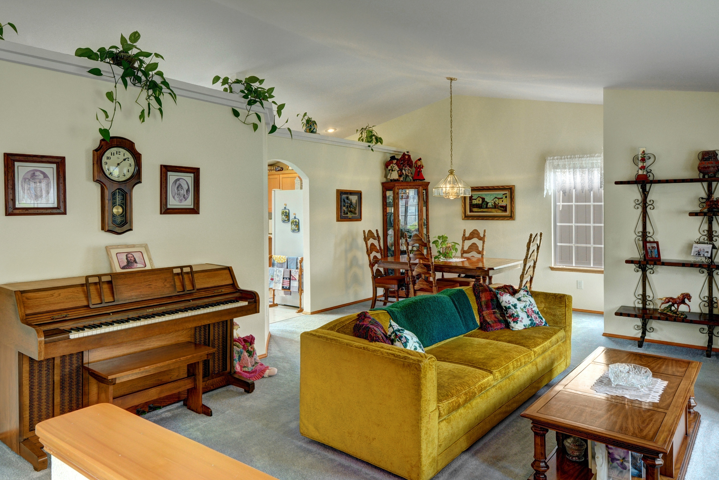 Property Photo: Living and dining rooms 8408 76th Ave NE  WA 98270 